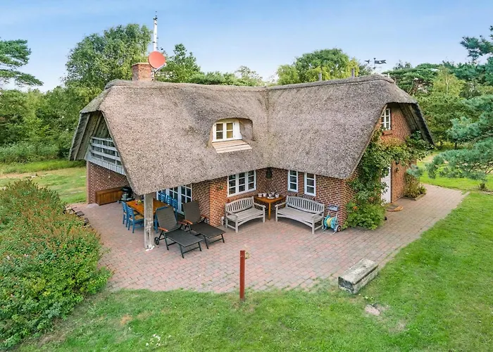 Ariela - 1-1km From The Sea By Interhome * Vesterhede