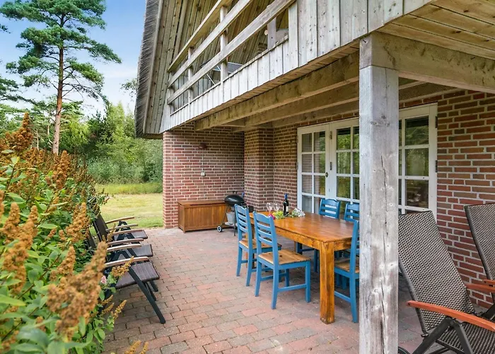 Ariela - 1-1km From The Sea By Interhome *